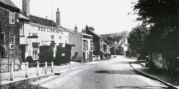 High Street, Carisbrooke