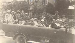 Moss Motor Tours circa 1920